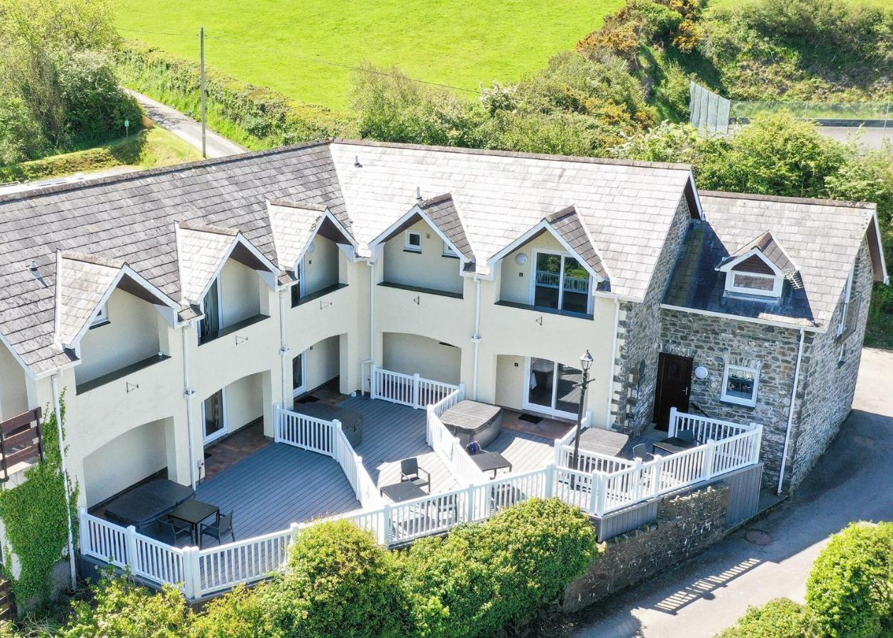 Gilfach Holiday Park Henfynyw Upper Eksteriør billede